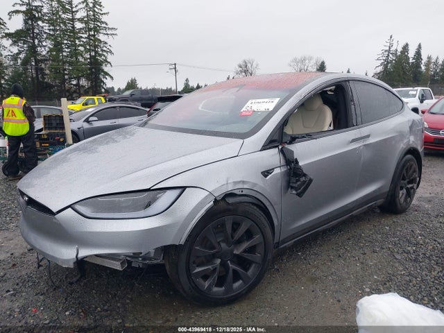 2024 TESLA MODEL X 7SAXCAE58RF452490 Photo 5