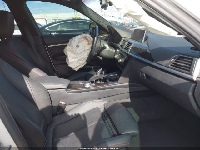 2017 BMW 330I WBA8B9C3XHK886221 Photo 4