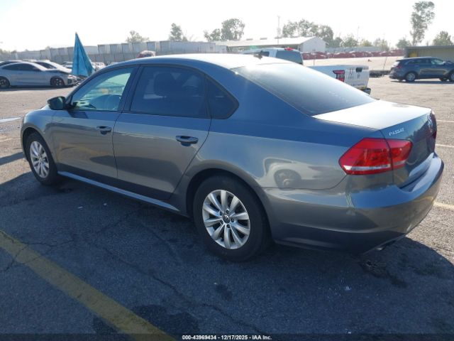 2013 VOLKSWAGEN PASSAT 1VWAP7A3XDC082354 Photo 2