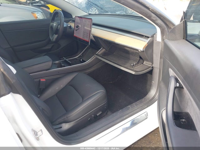 2020 TESLA MODEL 3 5YJ3E1EB0LF711377 Photo 4