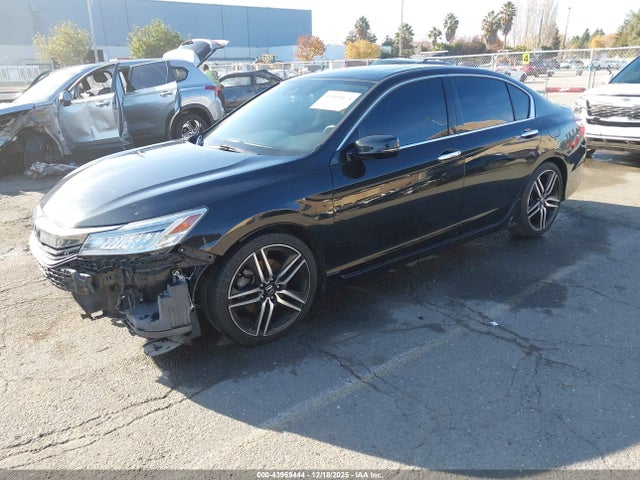 1HGCR3F96HA013935 Honda Accord Touring V6