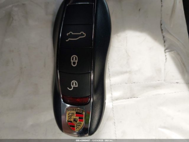 2016 PORSCHE MACAN WP1AB2A5XGLB51293 Photo 10