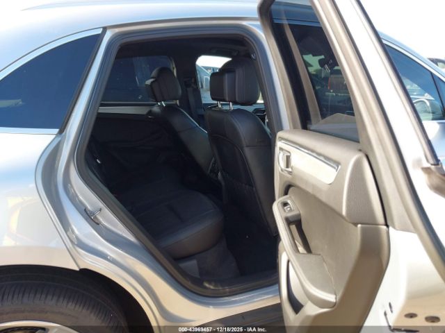 2016 PORSCHE MACAN WP1AB2A5XGLB51293 Photo 7