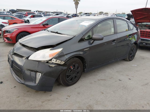 2015 TOYOTA PRIUS JTDKN3DUXF0459067 Photo 1
