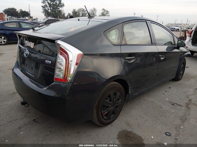 2015 TOYOTA PRIUS JTDKN3DUXF0459067 Photo 3