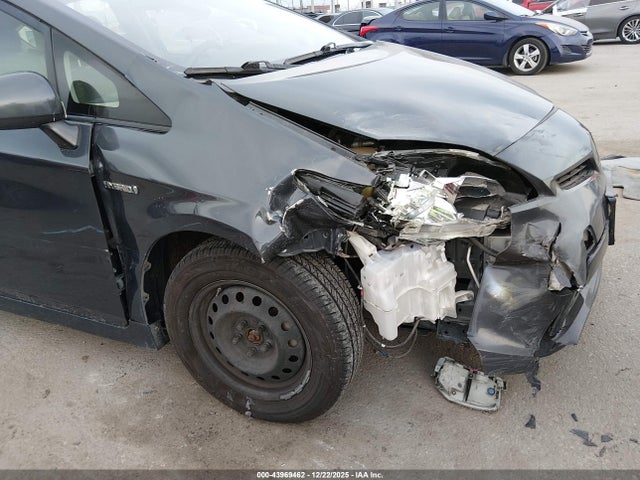 2015 TOYOTA PRIUS JTDKN3DUXF0459067 Photo 5