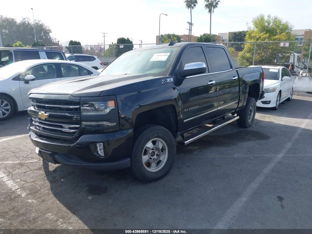 Chevrolet Silverado 1500 2lz 2018 3GCUKSECXJG537367 Image 2