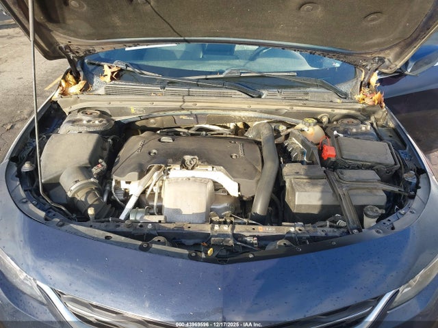 1G1ZH5SX8HF158160 Chevrolet Malibu Premier