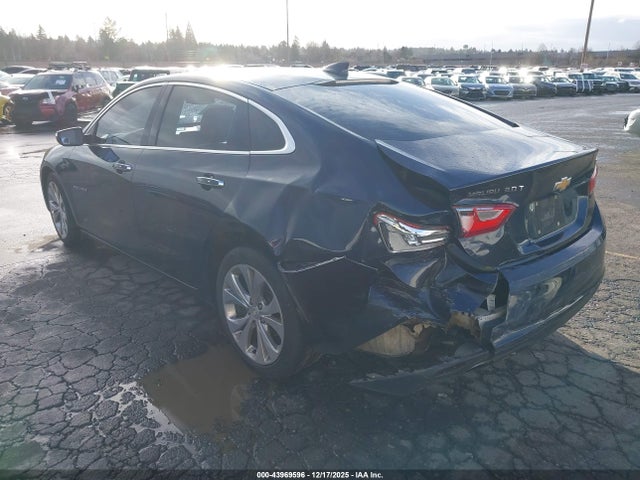 1G1ZH5SX8HF158160 Chevrolet Malibu Premier
