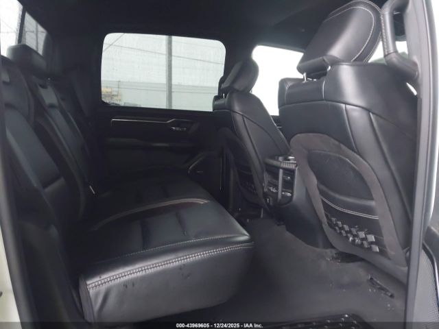 2022 RAM 1500 1C6SRFU9XNN104541 Photo 7