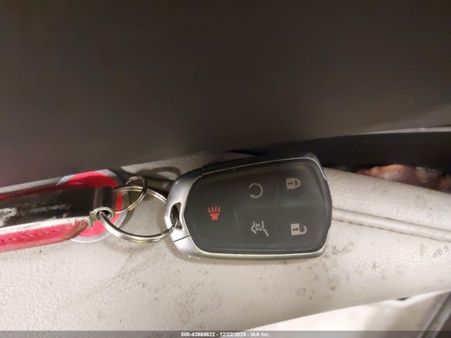 2022 CADILLAC XT4 1GYFZDR47NF111043 Photo 10