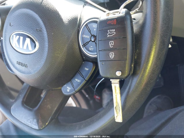 KIA Soul 2014 KNDJN2A26E7016431 Image 11
