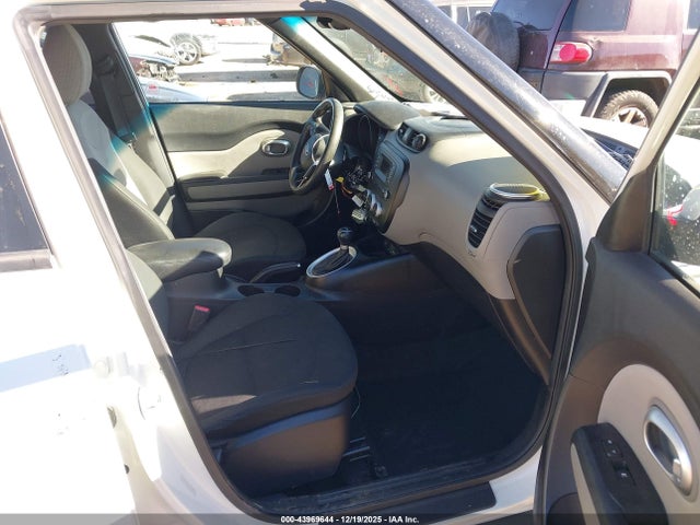 KIA Soul 2014 KNDJN2A26E7016431 Image 5