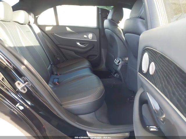 Mercedes-Benz E 350 2023 W1KZF8DB5PB099256 Image 8