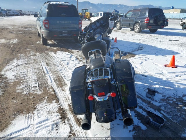 Harley-Davidson Flhx Street Glide 2017 1HD1KBC15HB688350 Image 6