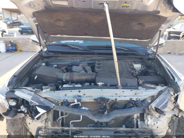 2021 TOYOTA 4RUNNER JTEMU5JR9M5929107 Photo 9