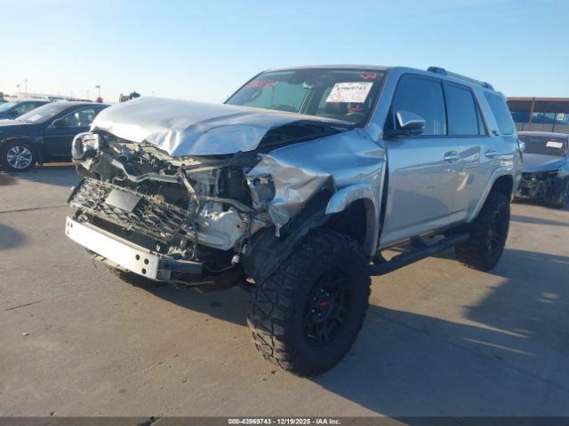 2021 TOYOTA 4RUNNER JTEMU5JR9M5929107 Photo 1