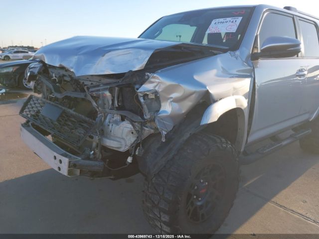 2021 TOYOTA 4RUNNER JTEMU5JR9M5929107 Photo 5