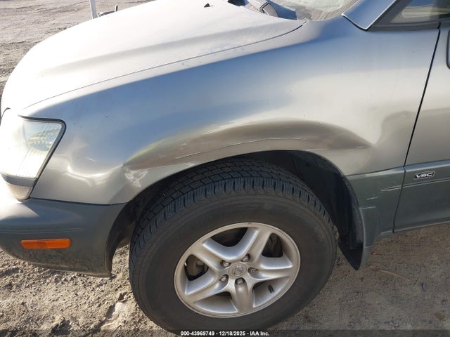 43969749 :رقم المزاد ، JTJHF10UX10188146 vin ، 2001 Lexus Rx 300 مزاد بيع