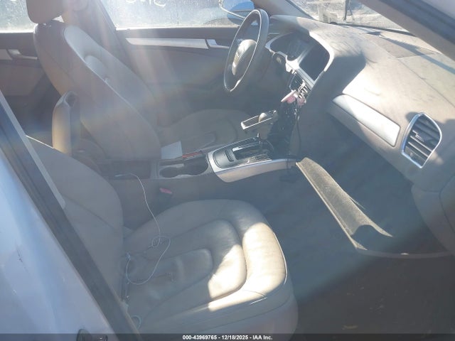 2012 AUDI A4 WAUAFAFL4CA119000 Photo 4