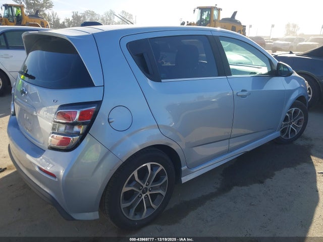 1G1JD6SG9J4133896 Chevrolet Sonic Lt Auto