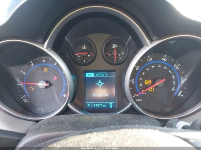 2016 CHEVROLET CRUZE LIMITED 1G1PC5SG7G7177569 Photo 6