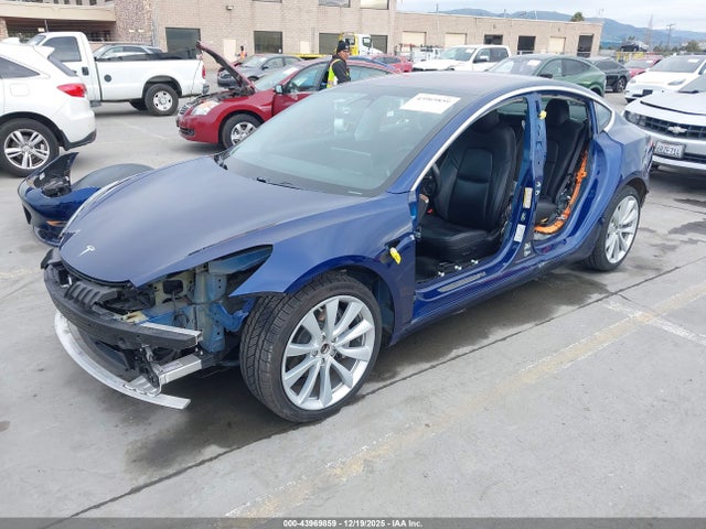 2018 TESLA MODEL 3 5YJ3E1EB1JF088199 Photo 1