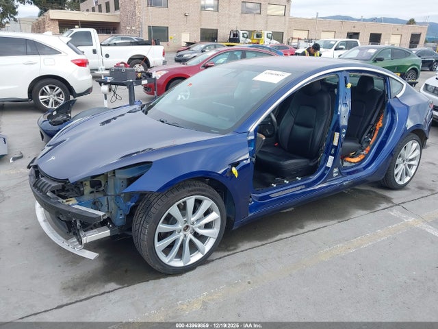 2018 TESLA MODEL 3 5YJ3E1EB1JF088199 Photo 5