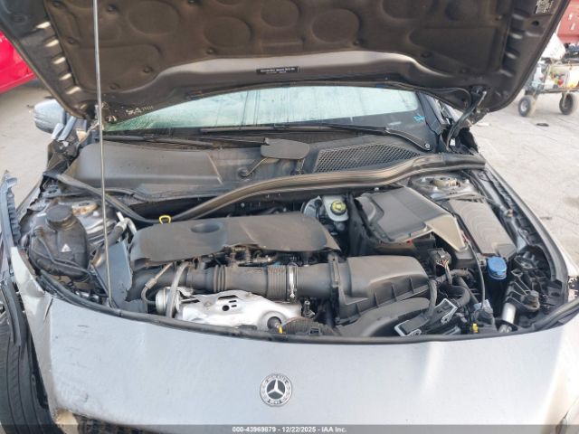 2019 MERCEDES-BENZ CLA 250 WDDSJ4EB8KN767999 Photo 9