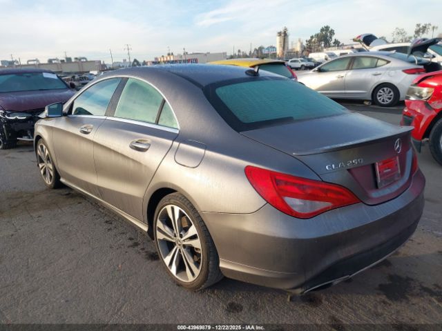 2019 MERCEDES-BENZ CLA 250 WDDSJ4EB8KN767999 Photo 2