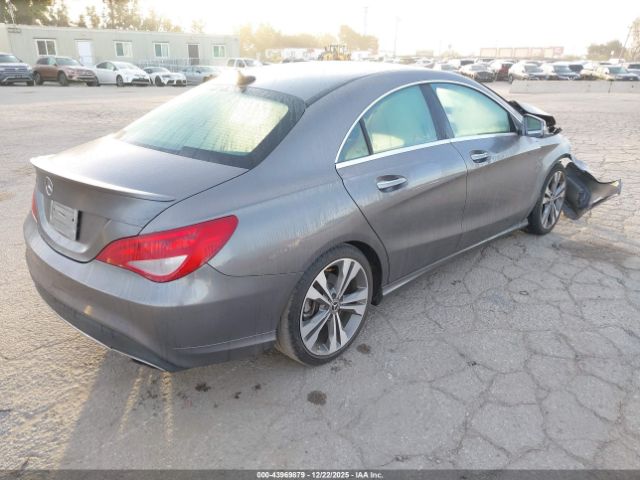 2019 MERCEDES-BENZ CLA 250 WDDSJ4EB8KN767999 Photo 3