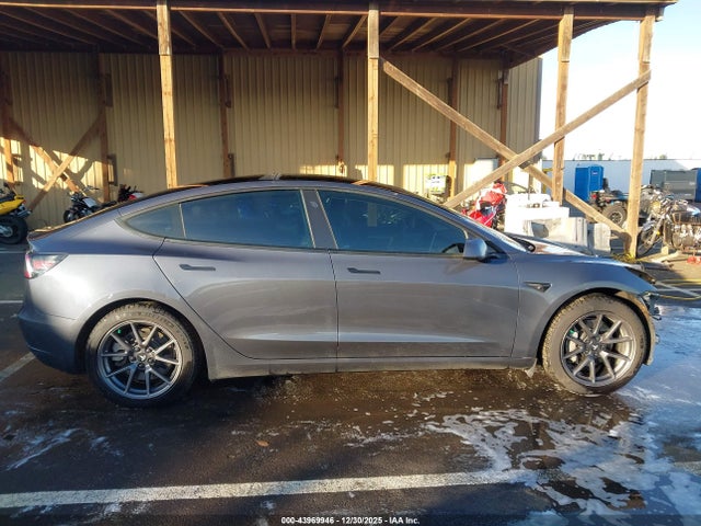 Продажа на аукционе авто 2021 Tesla Model 3 Long Range Dual Motor All-wheel Drive, vin: 5YJ3E1EB8MF069167, номер лота: 43969946