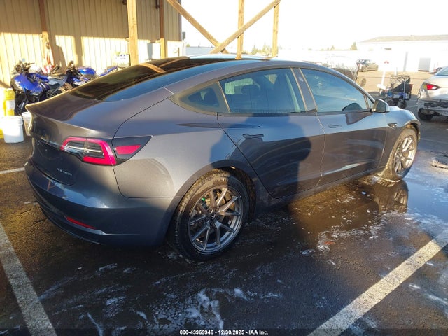 2021 TESLA MODEL 3 5YJ3E1EB8MF069167 Photo 3