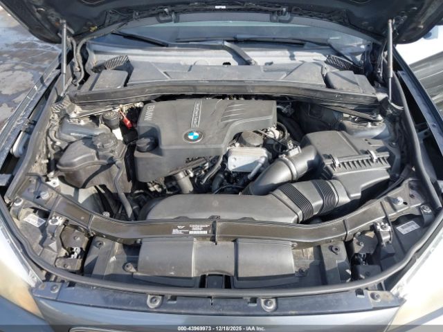 2014 BMW X1 WBAVM1C53EVW48088 Photo 9