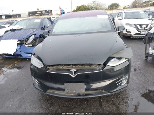 Tesla Model X 100d/75d/p100d 2018 5YJXCDE25JF142550 Image 13