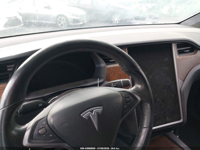 Tesla Model X 100d/75d/p100d 2018 5YJXCDE25JF142550 Image 18