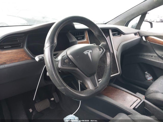 Tesla Model X 100d/75d/p100d 2018 5YJXCDE25JF142550 Image 19