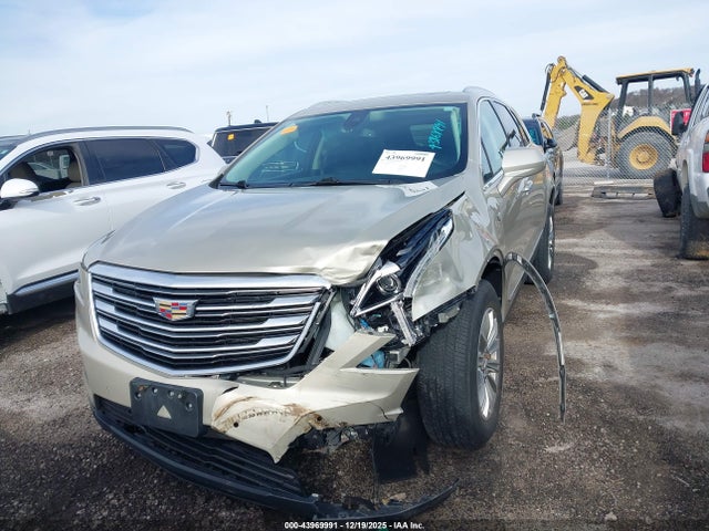 Продажа на аукционе авто 2017 Cadillac Xt5 Luxury, vin: 1GYKNBRS1HZ101575, номер лота: 43969991