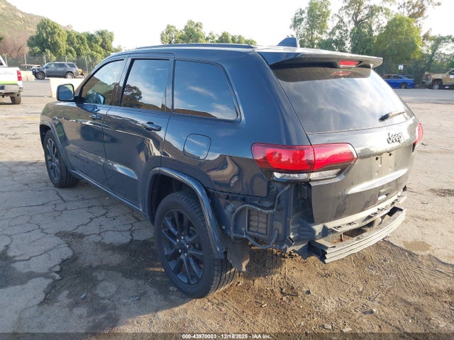 1C4RJEAG6JC304429 Jeep Grand Cherokee Altitude 4x2