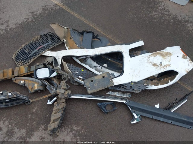 2022 Chrysler 300 S მანქანა იყიდება აუქციონზე, vin: 2C3CCABGXNH170698, აუქციონის ნომერი: 43970043