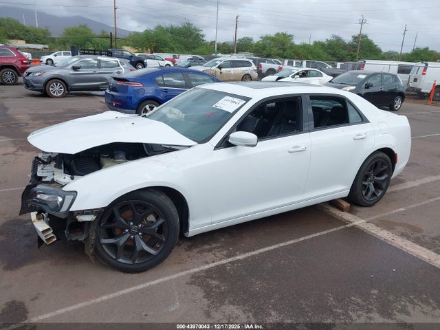 2022 CHRYSLER 300 2C3CCABGXNH170698 Photo 5