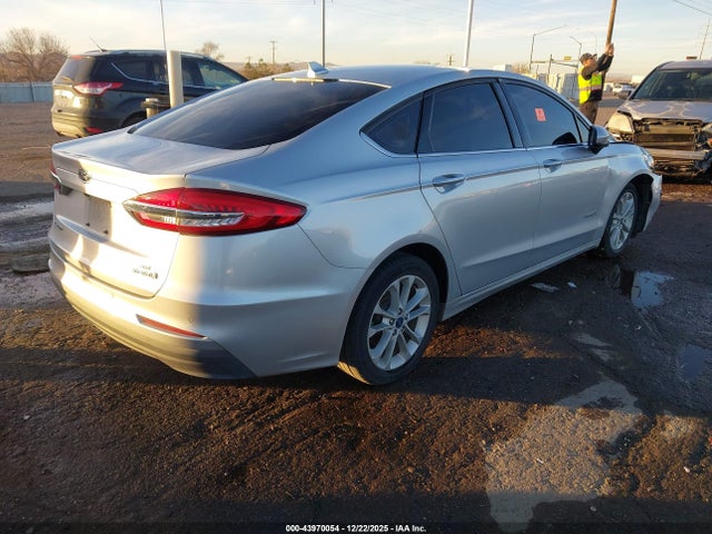Aukcja sprzedaży 2019 Ford Fusion Hybrid Se, vin: 3FA6P0LUXKR242081, numer aukcji: 43970054
