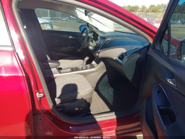 2017 CHEVROLET CRUZE 1G1BE5SM5H7261496 Photo 4