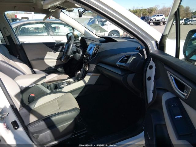 2020 SUBARU FORESTER JF2SKAUC5LH506301 Photo 4