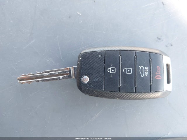 KIA FORTE LX 2016 KNAFX4A64G5508482 Image 11