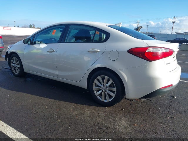 KIA FORTE LX 2016 KNAFX4A64G5508482 Image 3