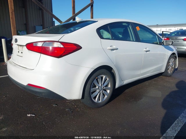 KIA FORTE LX 2016 KNAFX4A64G5508482 Image 4