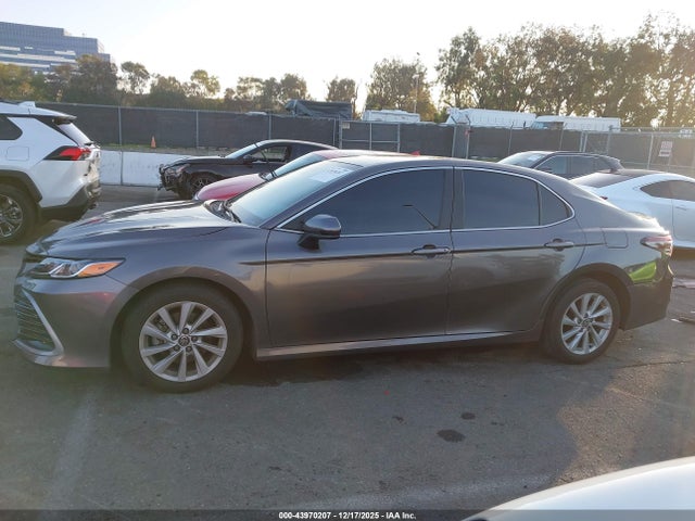 4T1C11AK5RU873969 Toyota CAMRY LE