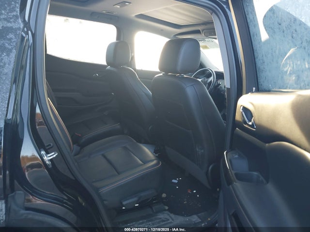 1GKKNLLS1NZ174644 GMC Acadia Awd At4