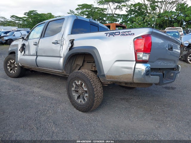 Toyota Tacoma Sr5 V6 2017 3TMAZ5CN7HM034010 Image 3